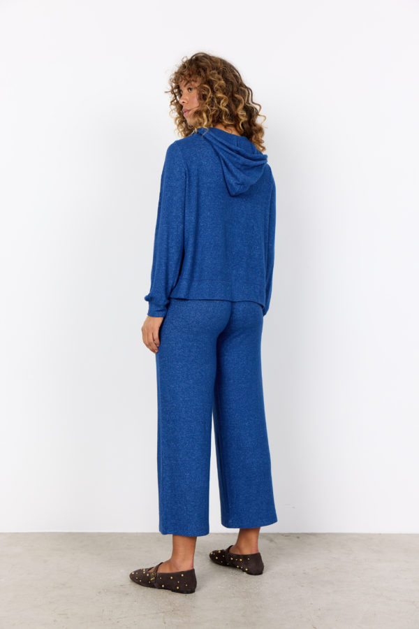 Sweat – Image 5